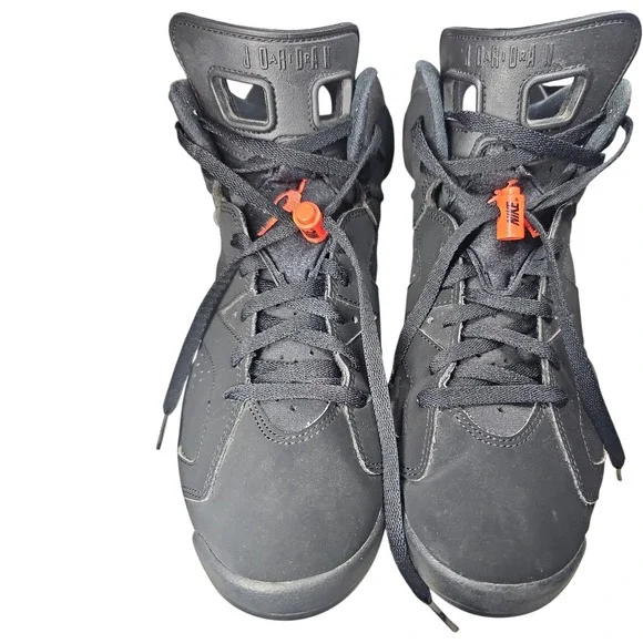 Air Jordan 6 Retro "Infrared" (384664-060) - Picture 3 of 8